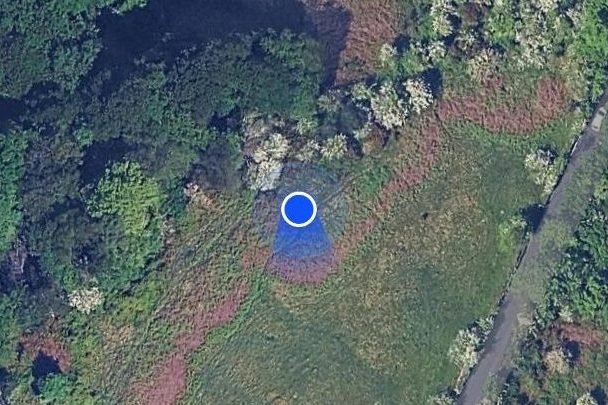 Point on a map showing walking area through fields